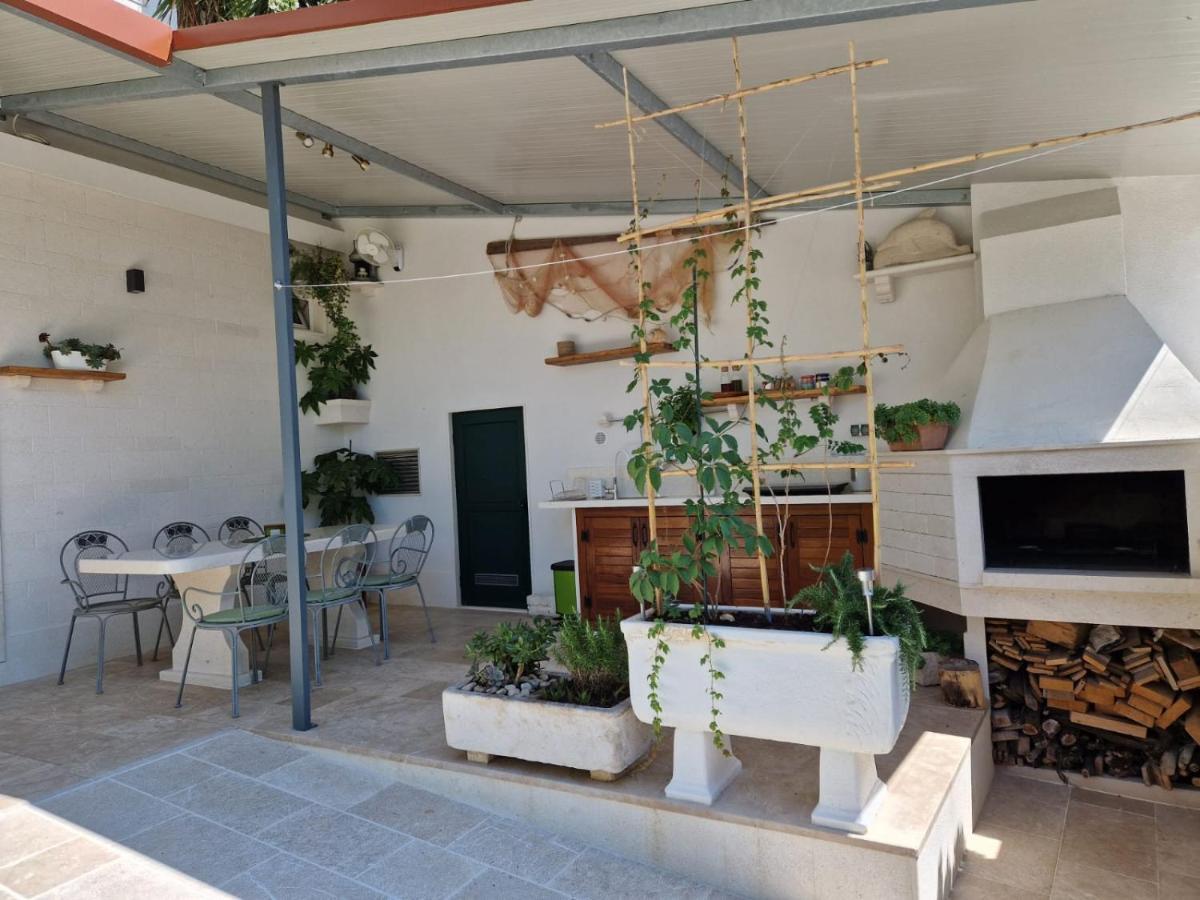 Apartman Dupin Dugi Rat Exterior foto